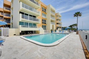 Tranquil Redington Beach Condo with Beach Access